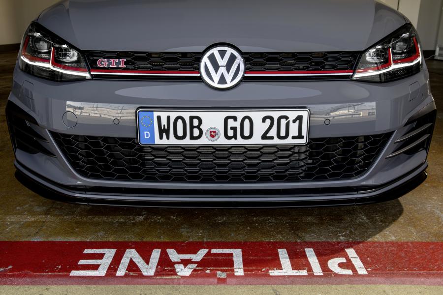 Детали экстерьера Volkswagen Golf GTI TCR 3-Door (Typ 5G) 2019 года  (WW) (фото 21 из 107)